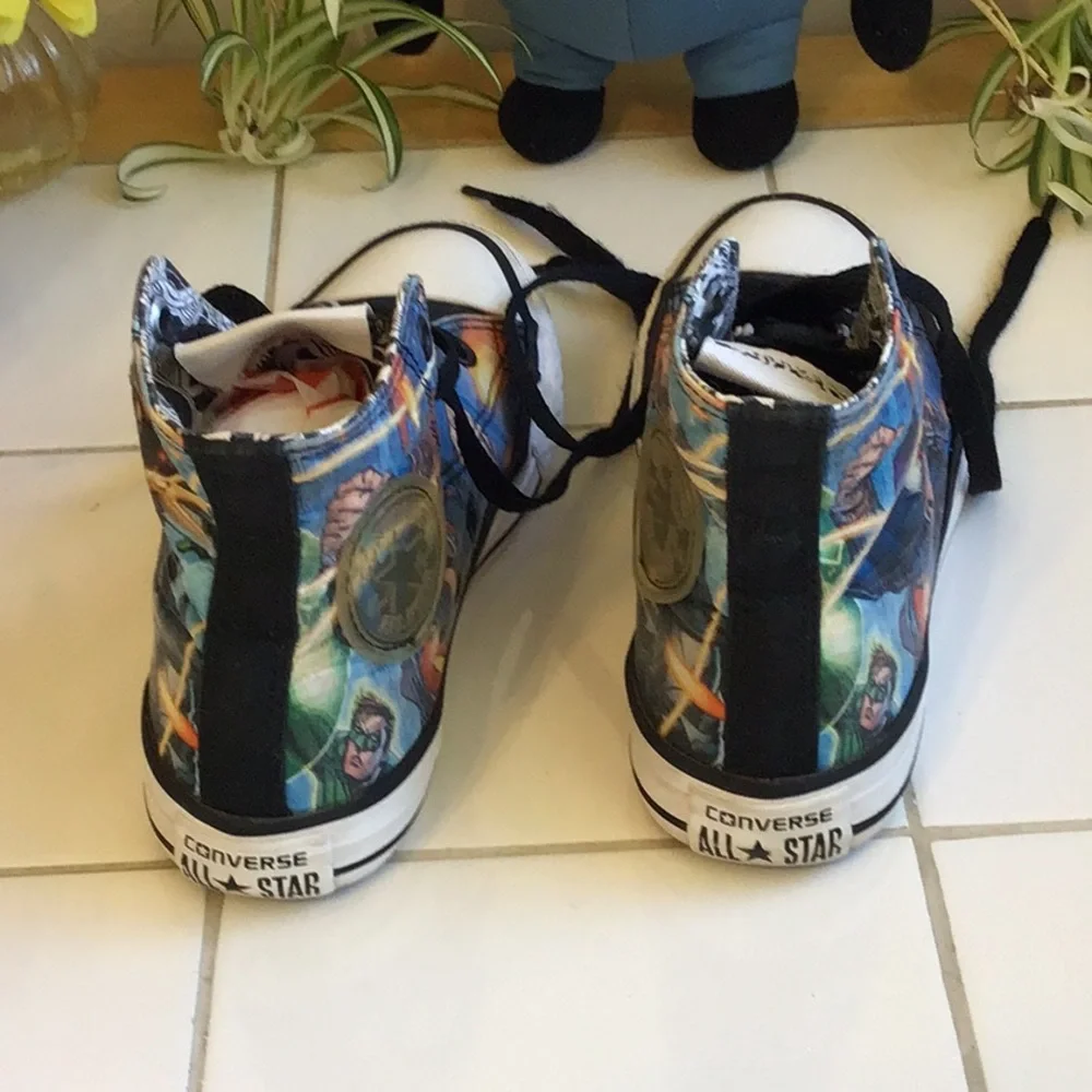 ‘Converse’ Justice League Hi-Top Lace-Up Sneakers